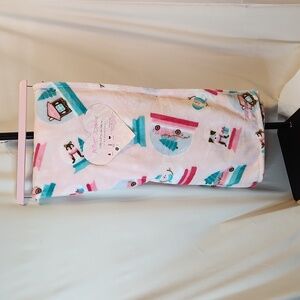 Betsey Johnson Holiday Snowglobe Throw Blanket